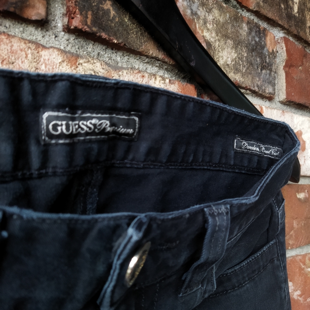 ✨ GUESS Premium Jeans ✨ - Picture 2 of 8